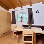 Andy's Apartmán *