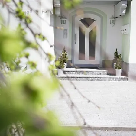 Apartment Andy's *